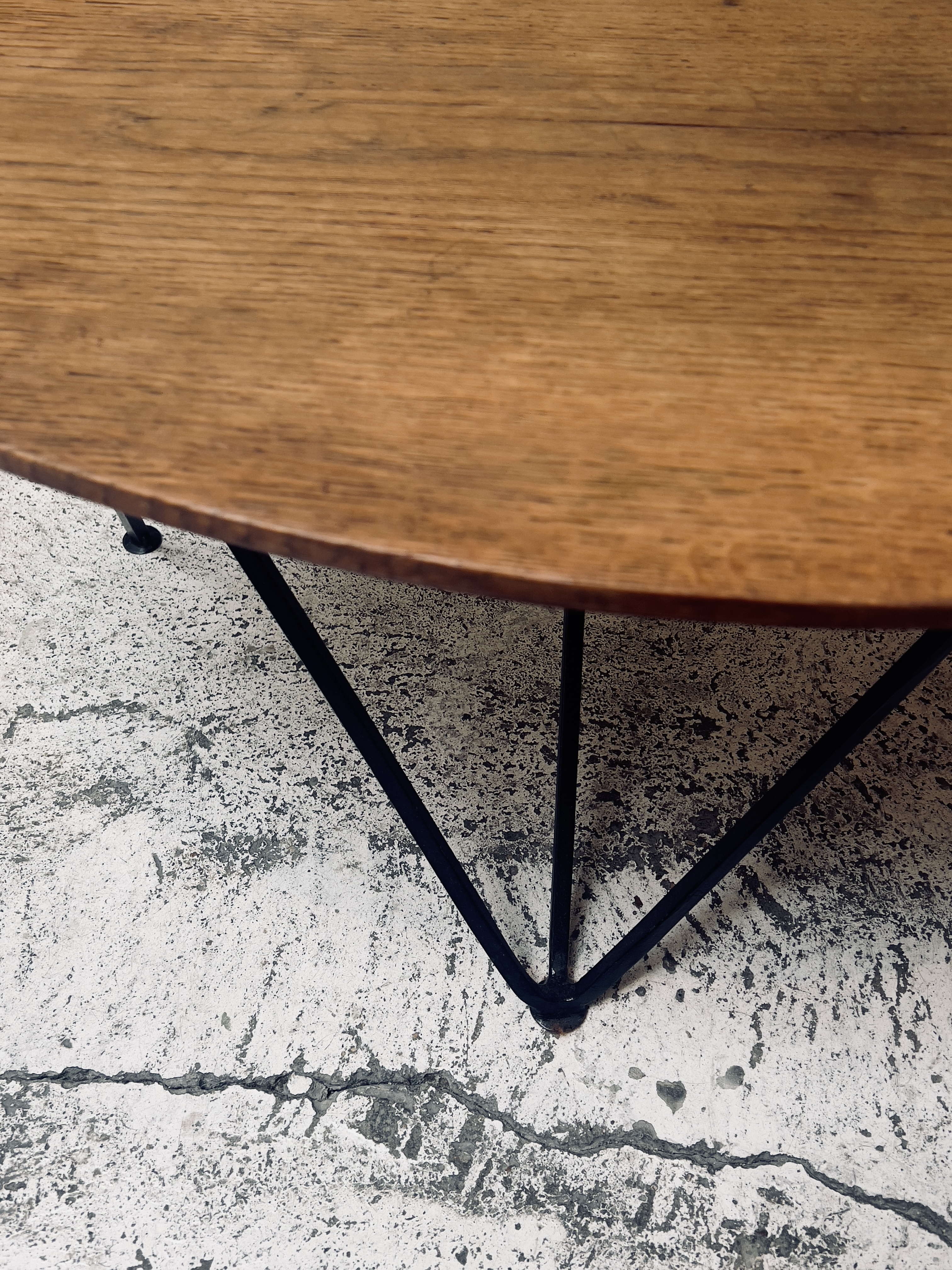 Painters palette sidetable